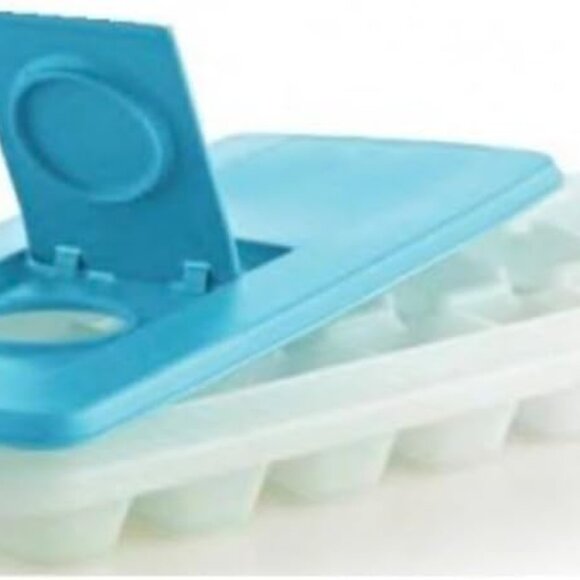 NEW 2 x Tupperware Ice Cube Tray Tropical Blue Silicone Bottom Pop Out Cubes - Picture 2 of 8